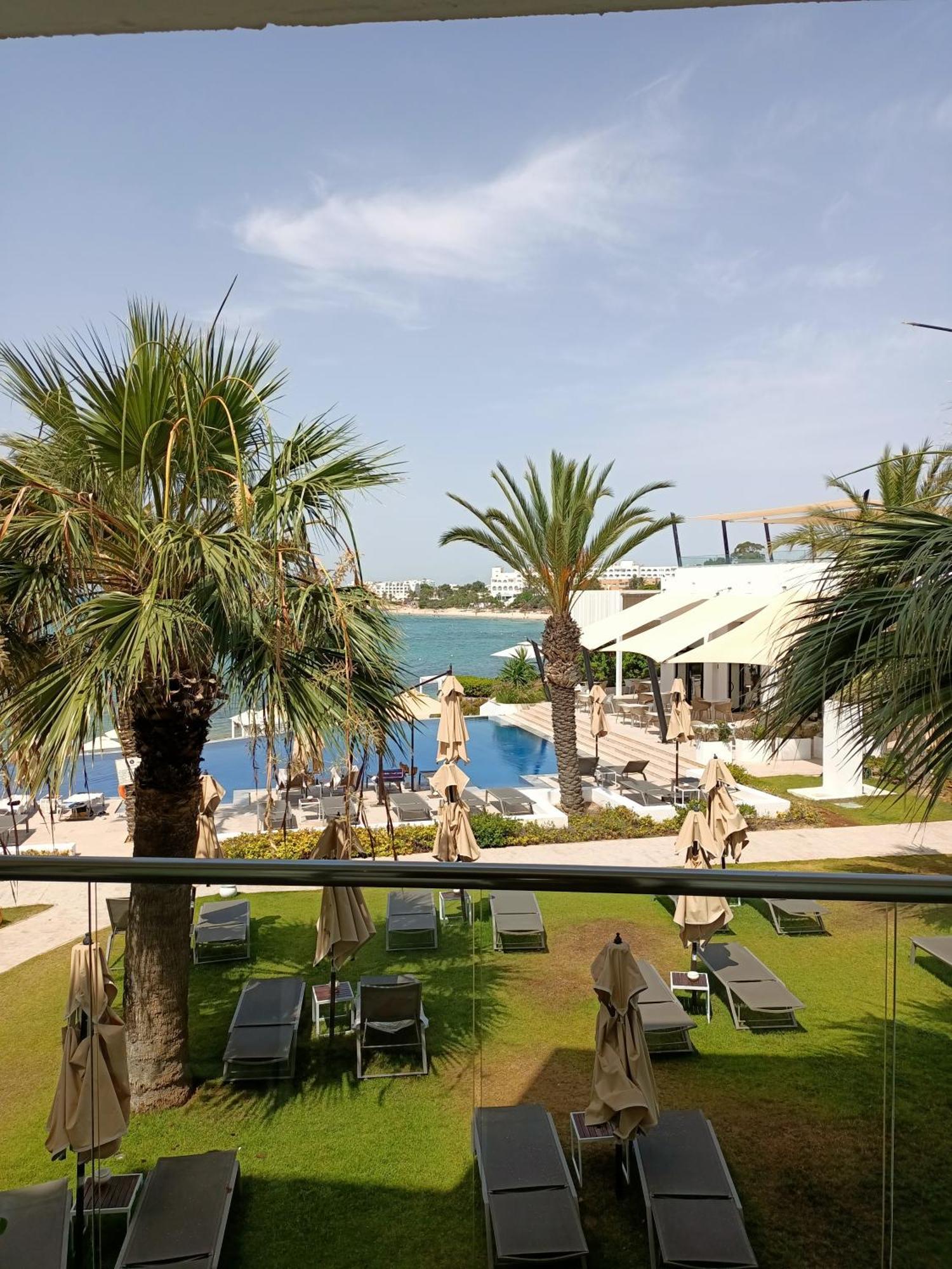 Готель La Badira - Adult Only Хаммамет Екстер'єр фото View of the pool at the Westin The Palm